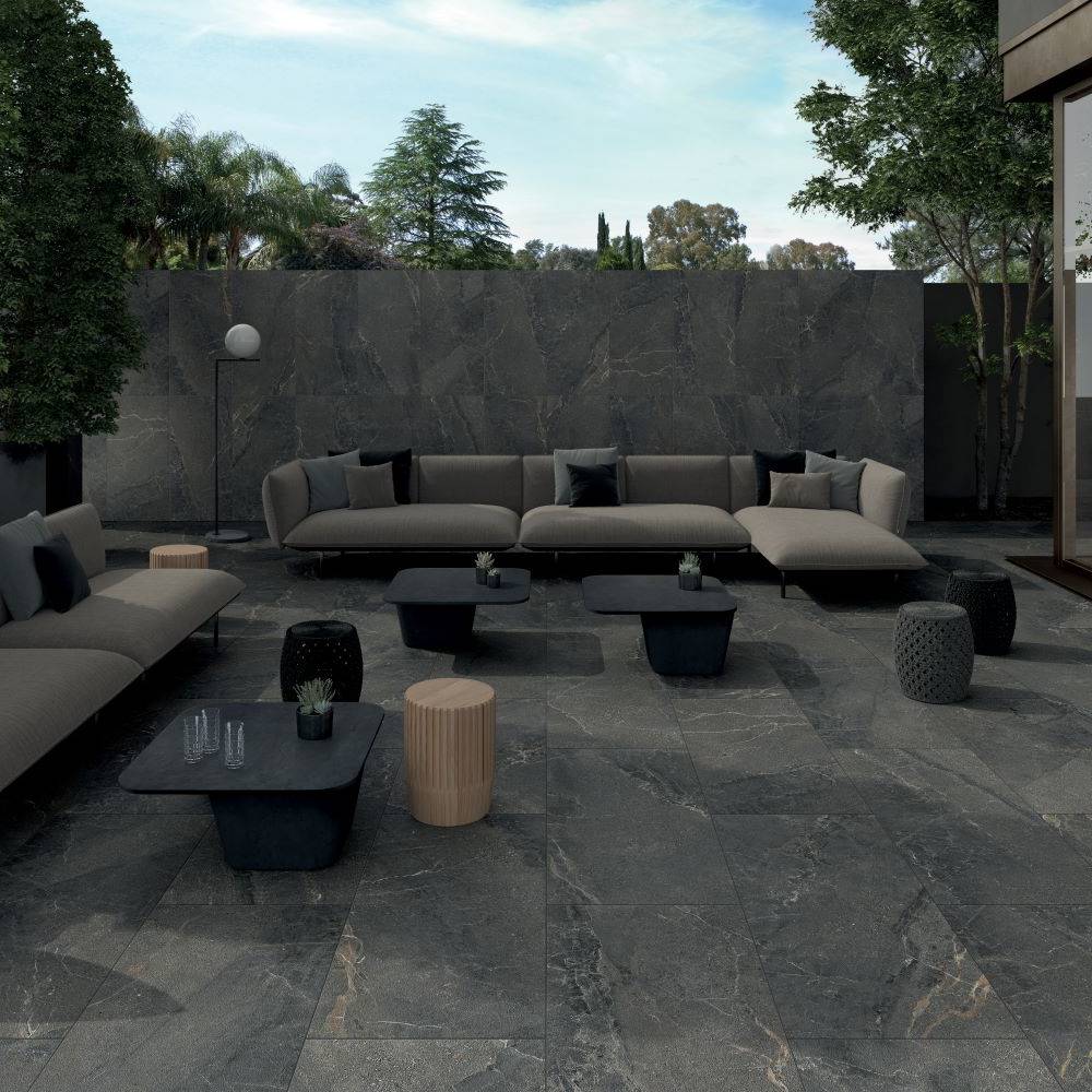 Aversa Dark