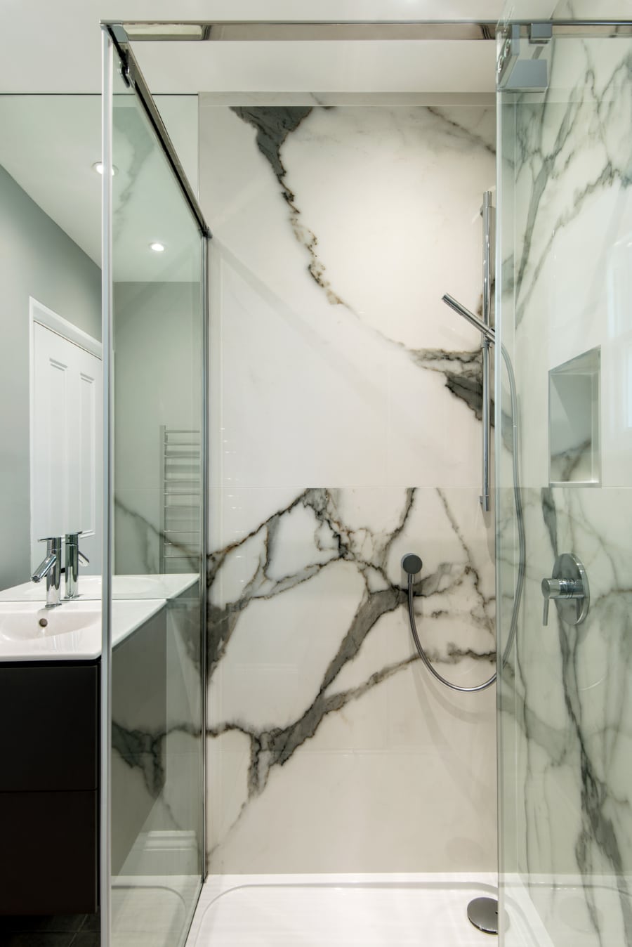 Calacatta Oro Antique Large Porcelain Tiles Shower IvySpace