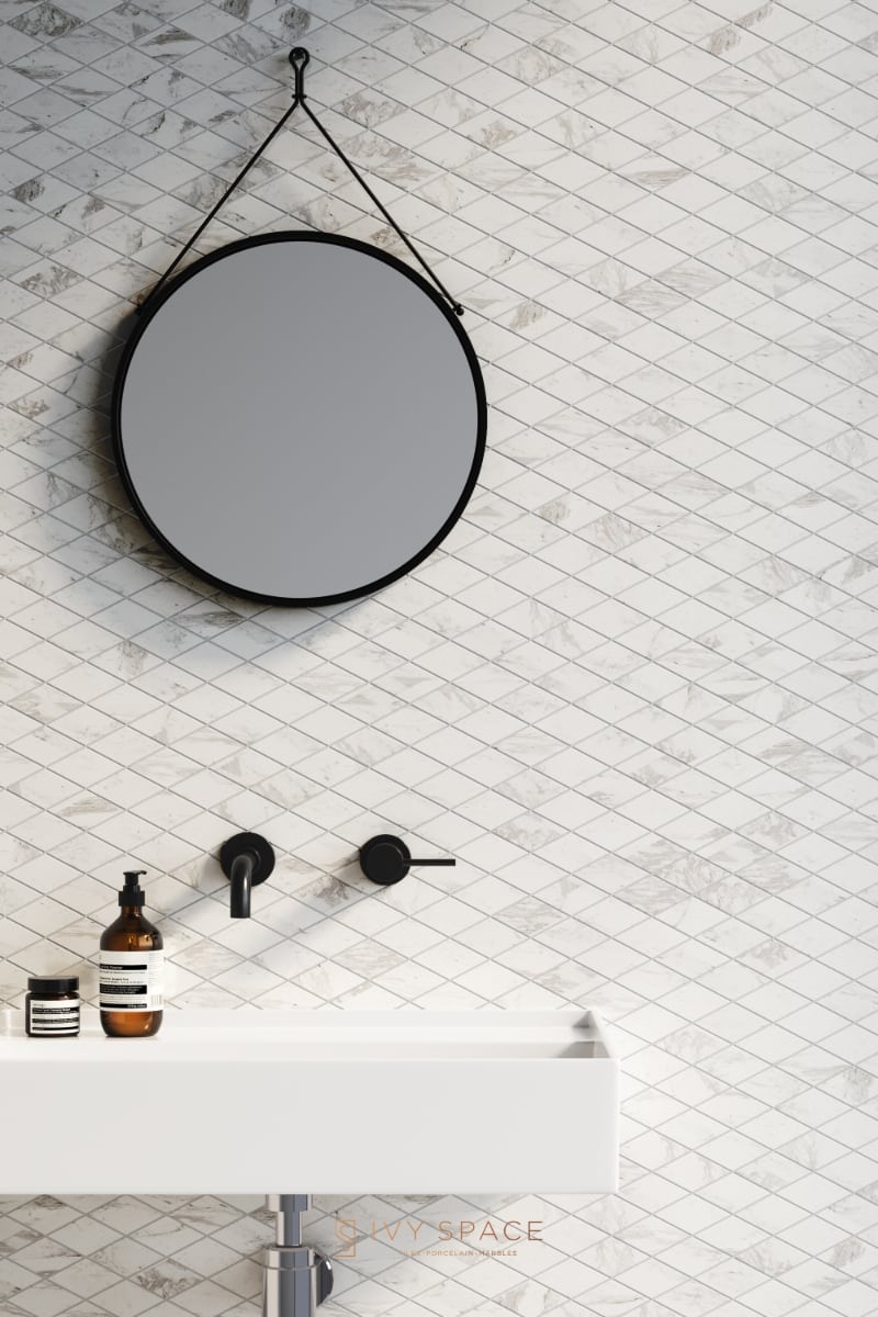 Diamond Volakas Marble Mosaic Bathroom  Ivyspace 