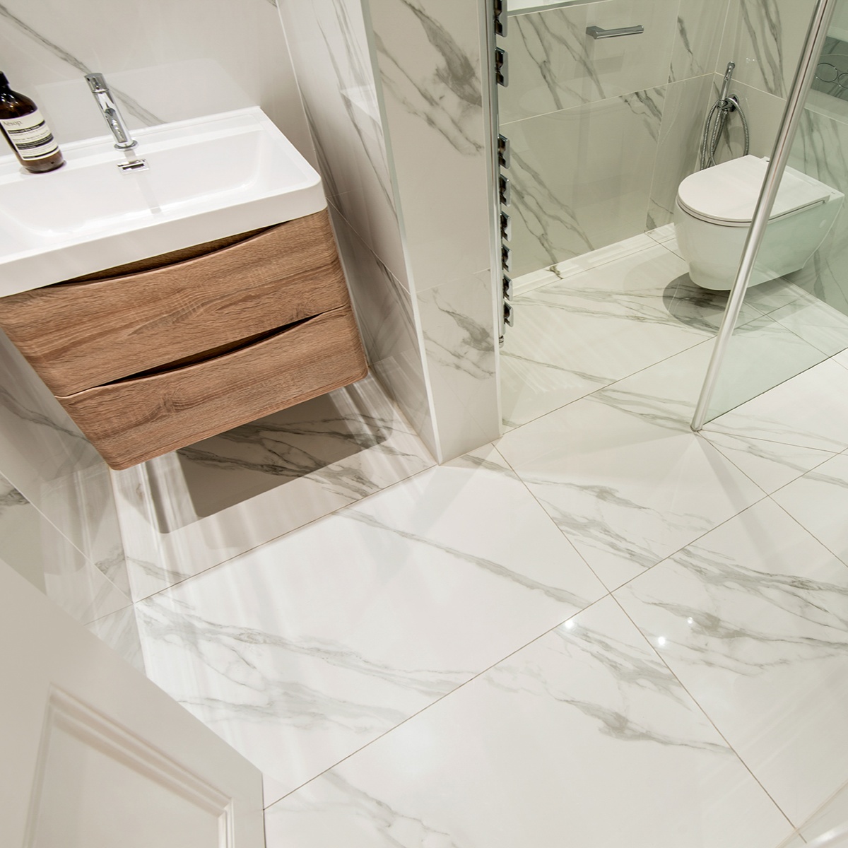 White Marble Effect Floor Tiles Bathroom IvySpace